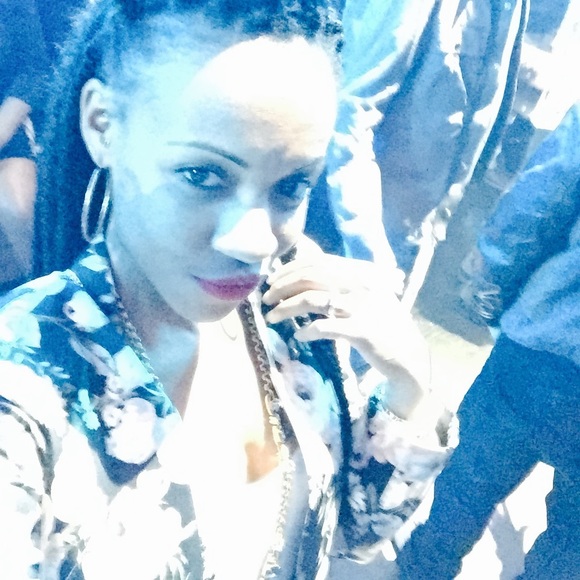 ASOS Cropped Blazer - Picture 4 of 5